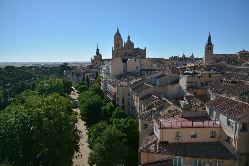 Real Segovia By Recordis Hotels Exteriör bild